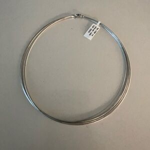 Elegant 14kt white gold 7 cable Neckwire necklace 15.5” long